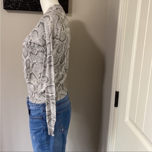27 Miles Hilma Snakeskin Pullover Sweater Crewneck jumper Grey Slouchy Sz XS - Picture 10 of 10